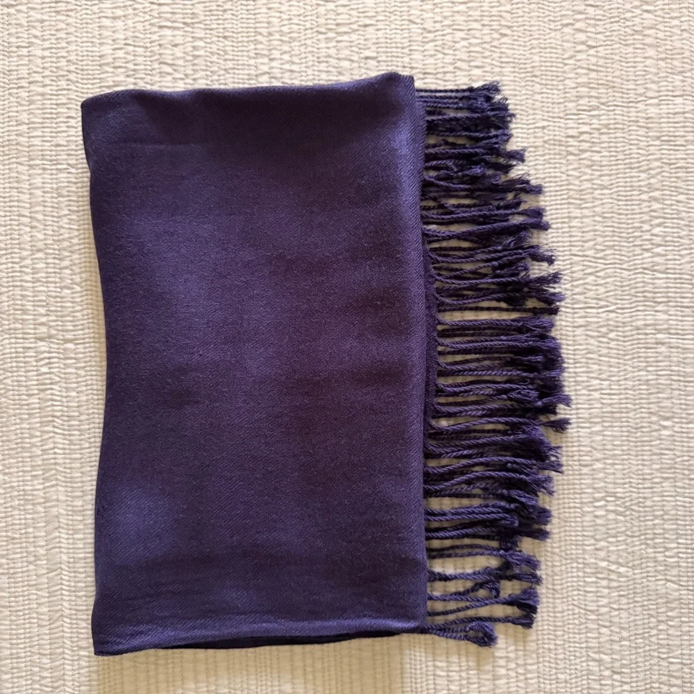 Pashmina Women's Silk Blend Scarf Wrap Navy Solid Fringe Shawl 70x27‎